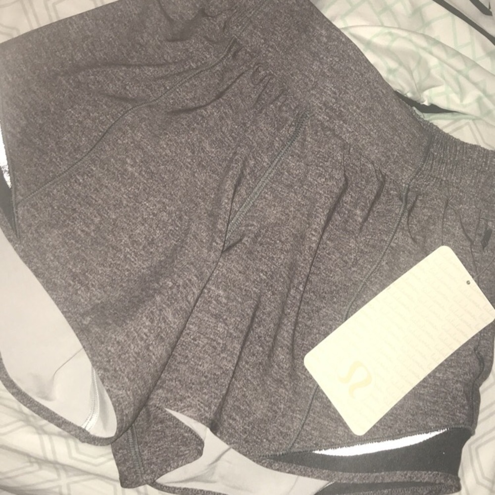 Lululemon hotty hot shorts